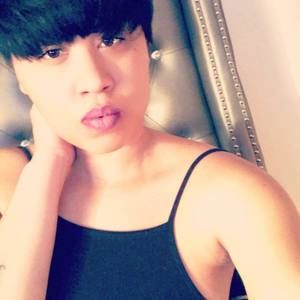 Meet your Posher, Maxine